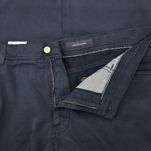 detail Kalhoty Pierre Cardin Lyon